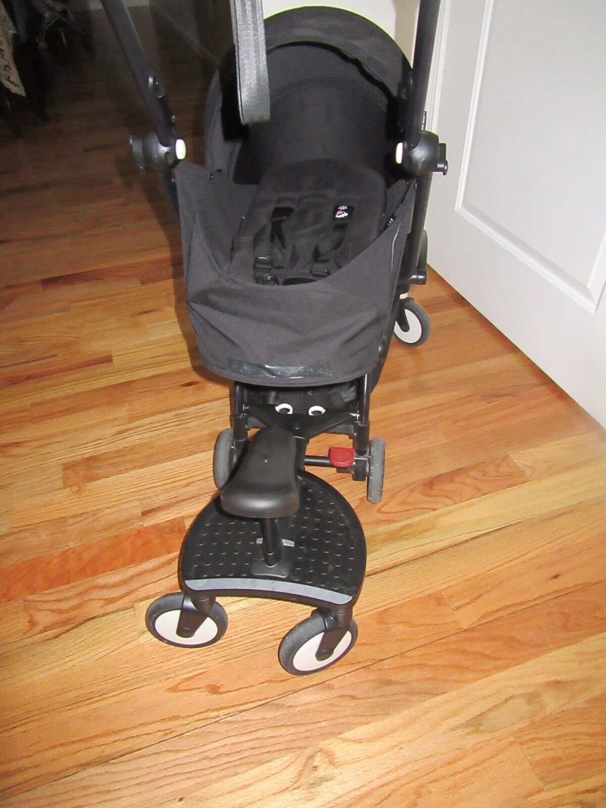 Black Babyzen YOYO2 stroller, bassinet and board - Used in a great condition