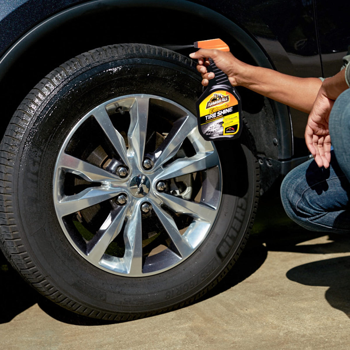 Extreme Tire Shine Spray by Armor All, Tire Cleaner and Shine, 22 Fl Oz Each,...